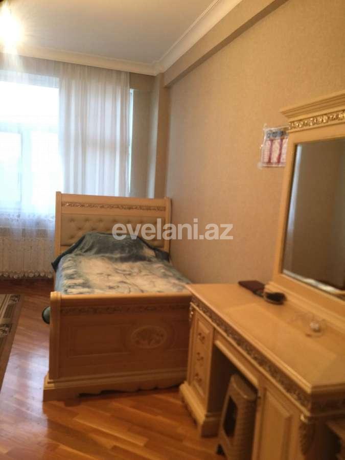Satılır, yeni tikili, 4 otaqlı, 190 m², Bakı, Binəqədi r, 8-ci mikrorayon q, Azadlıq prospekti m.