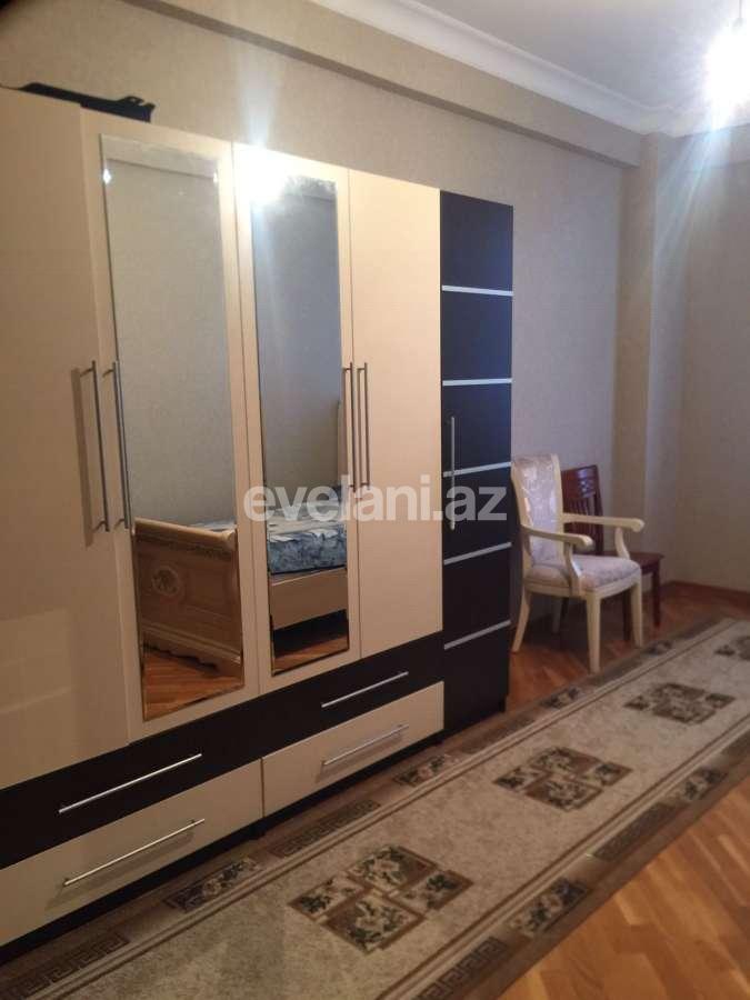 Satılır, yeni tikili, 4 otaqlı, 190 m², Bakı, Binəqədi r, 8-ci mikrorayon q, Azadlıq prospekti m.