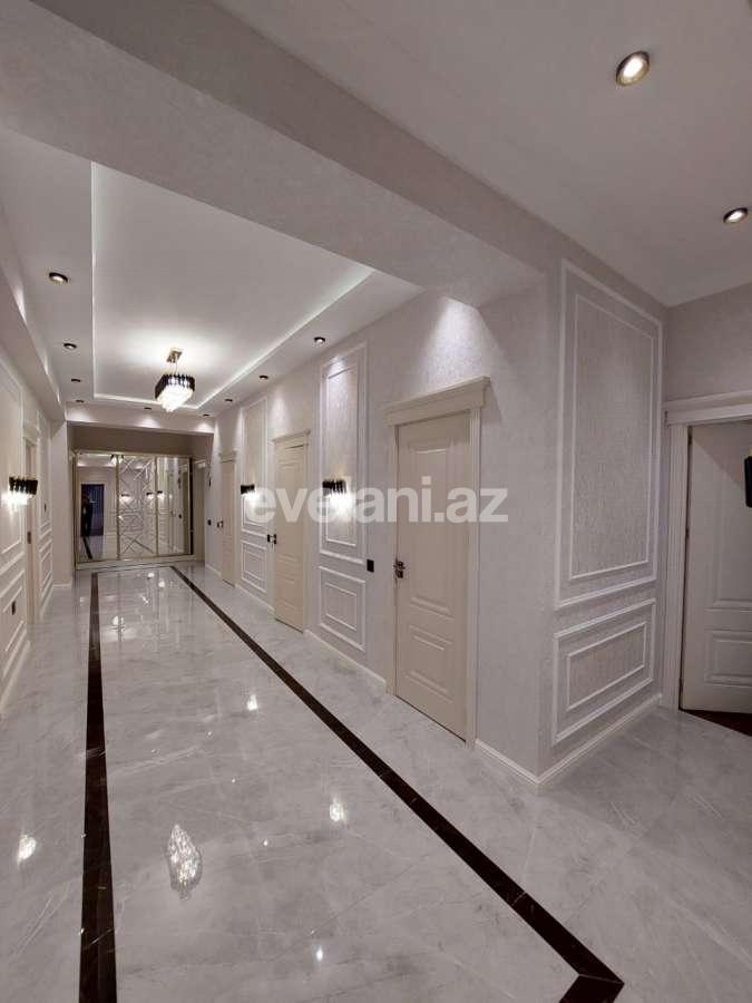 Sale, new building, 4 room, 207 m², Baku, Nasimi r.