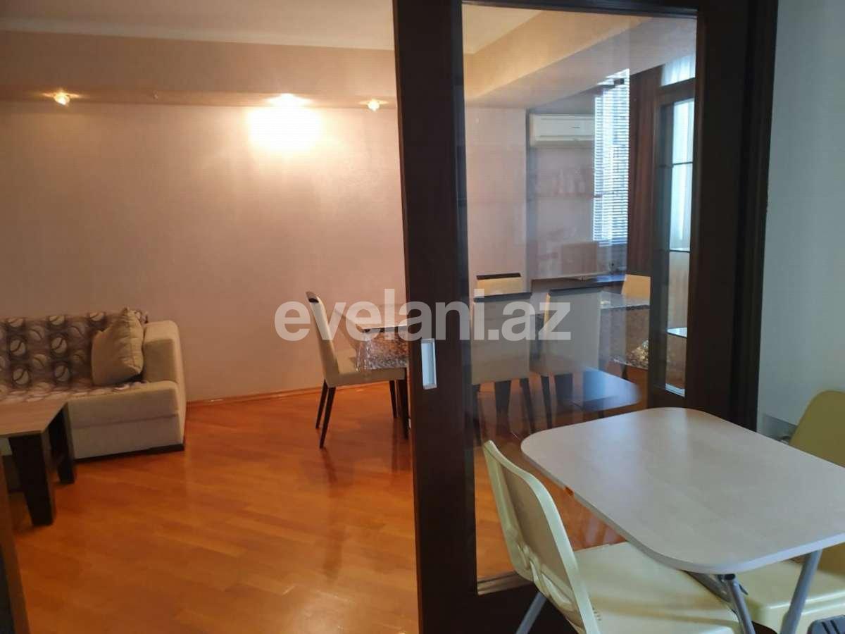 Rent, old building, 4 room, 100 m², Baku, Sabail r, Sahil m.