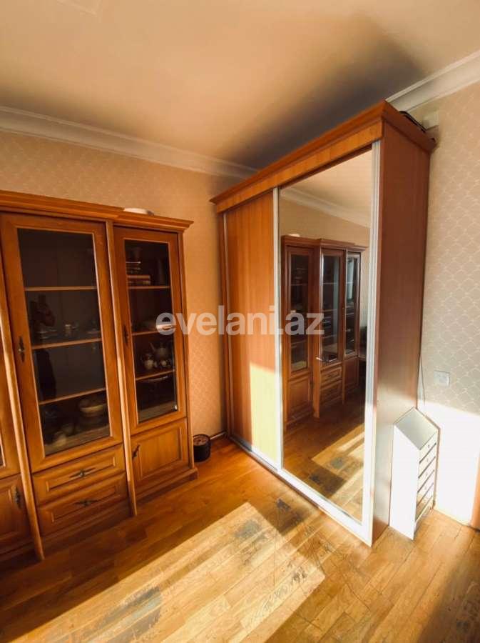 Kirayə verilir, köhnə tikili, 2 otaqlı, 66 m², Bakı, Yasamal r, Elmlər Akademiyası m.
