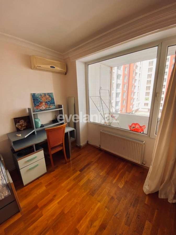 Kirayə verilir, köhnə tikili, 2 otaqlı, 66 m², Bakı, Yasamal r, Elmlər Akademiyası m.