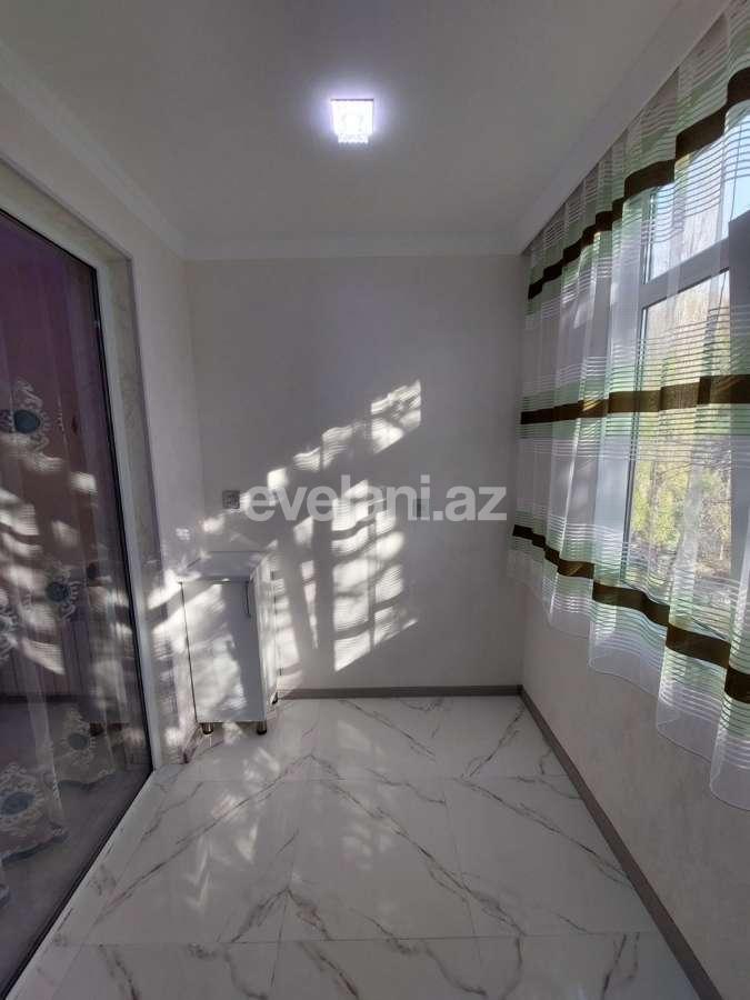 Satılır, köhnə tikili, 2 otaqlı, 40 m², Bakı, Nizami r, Xalqlar Dostluğu m.
