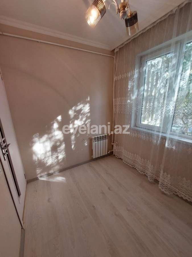 Satılır, köhnə tikili, 2 otaqlı, 40 m², Bakı, Nizami r, Xalqlar Dostluğu m.