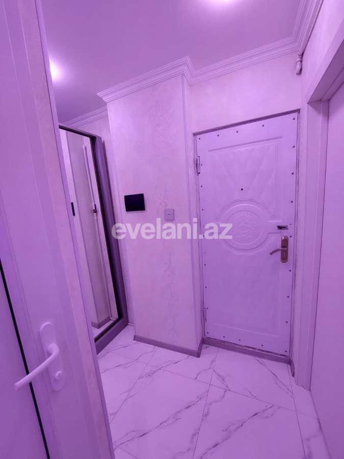 Satılır, köhnə tikili, 2 otaqlı, 40 m², Bakı, Nizami r, Xalqlar Dostluğu m.