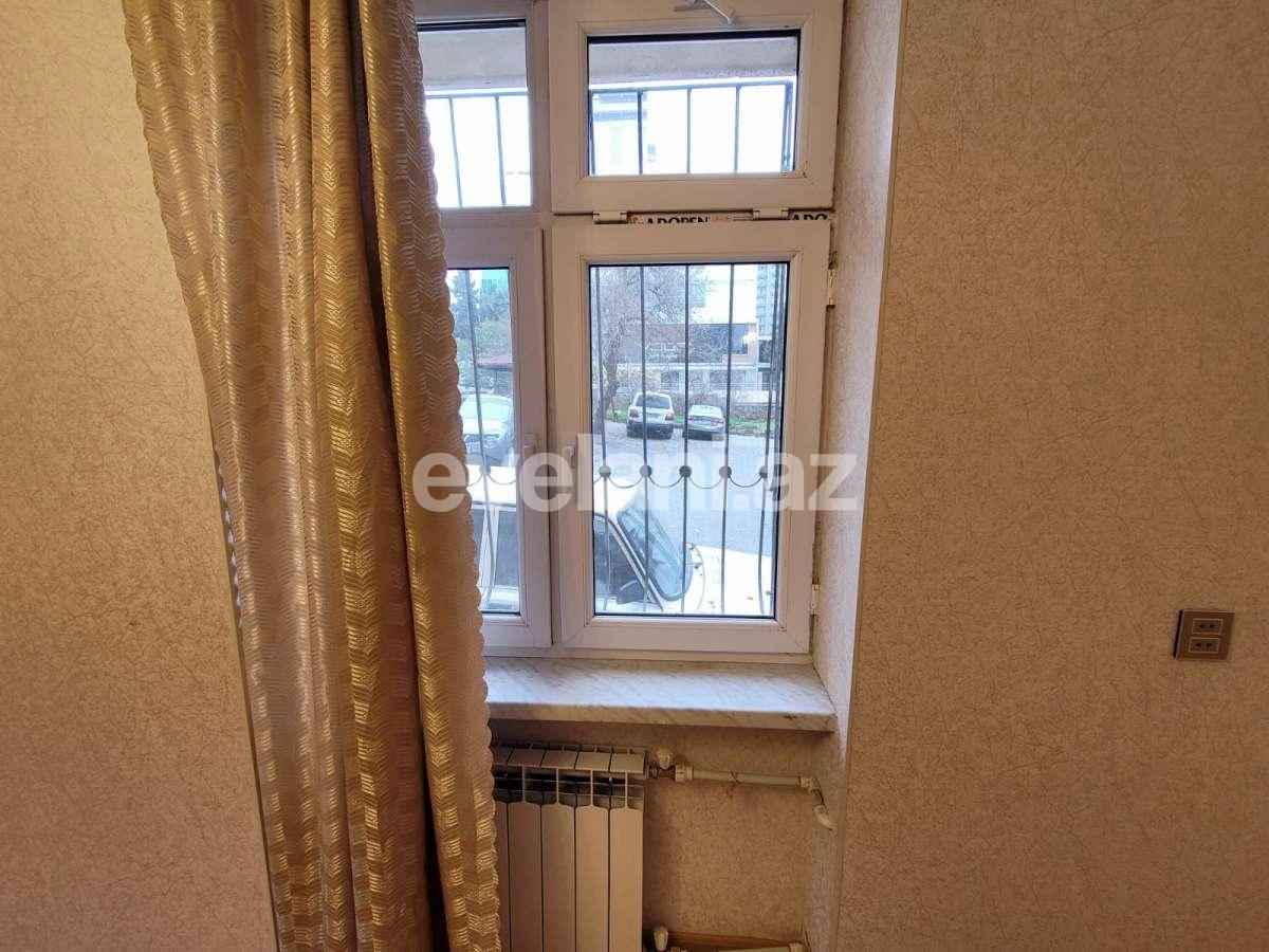 Продаётся, вторичка, 2-комнаты, 34 m², Баку, Ясамальский r, Ясамал p, Элмляр Академиясы m.
