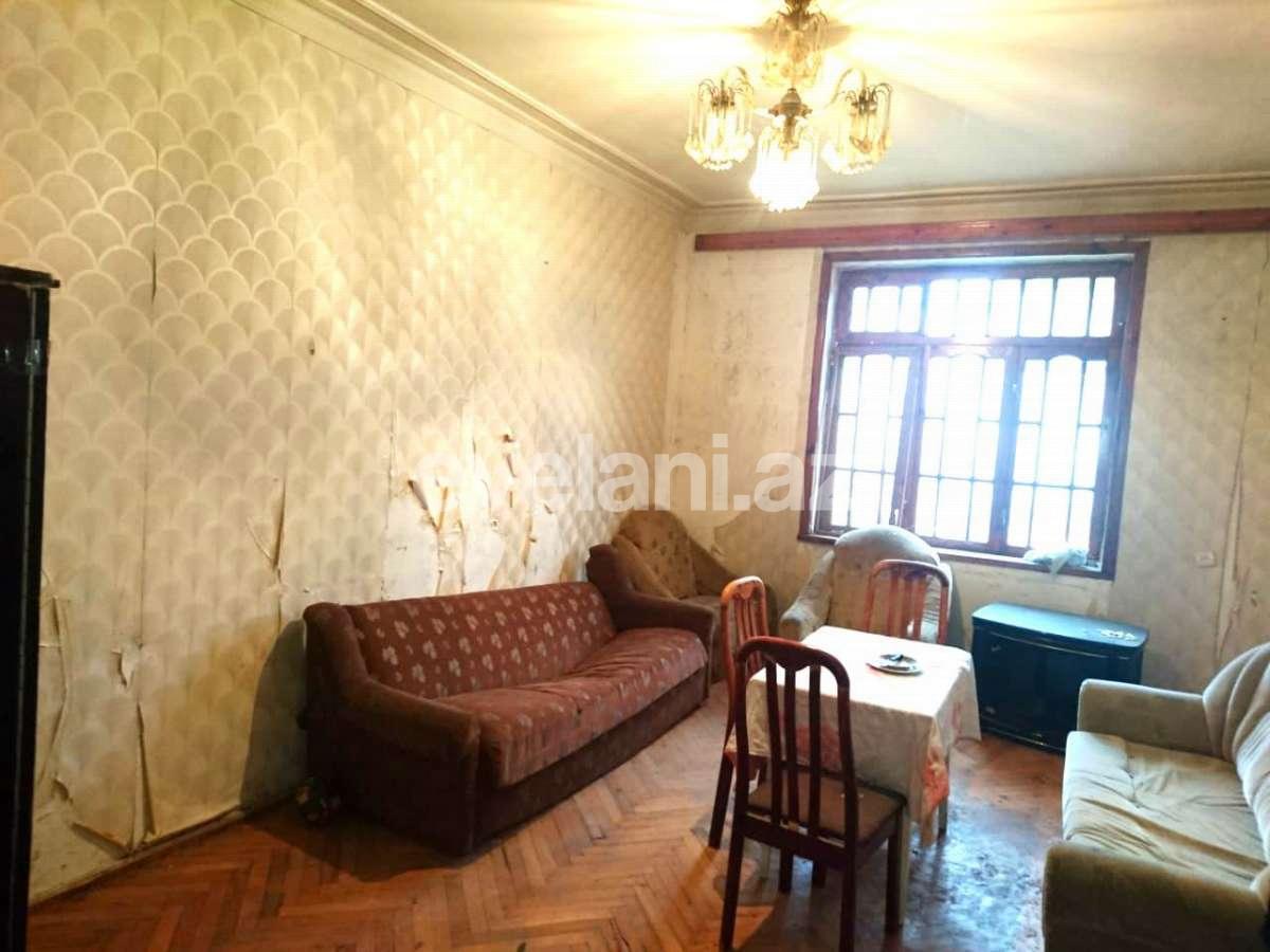 Satılır, köhnə tikili, 2 otaqlı, 60 m², Bakı, Yasamal r, Nizami m.