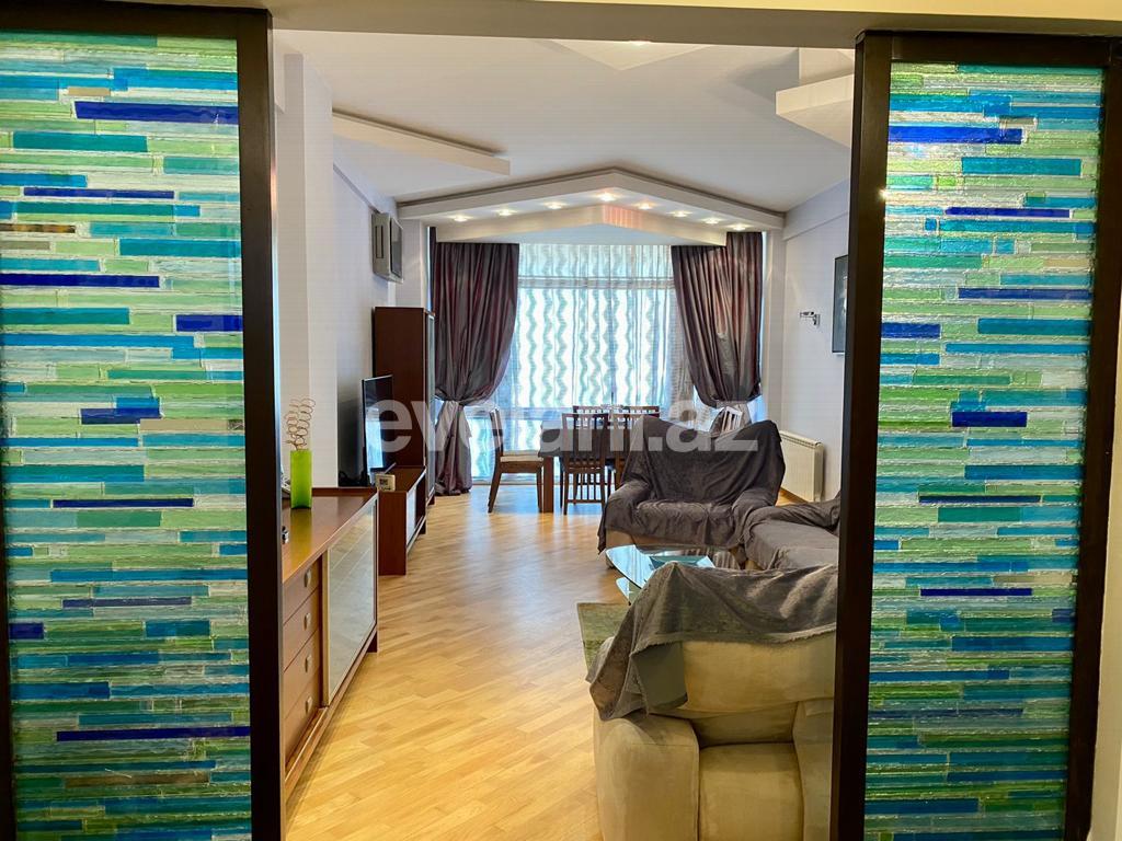 Rent, new building, 3 room, 119 m², Baku, Yasamal r.