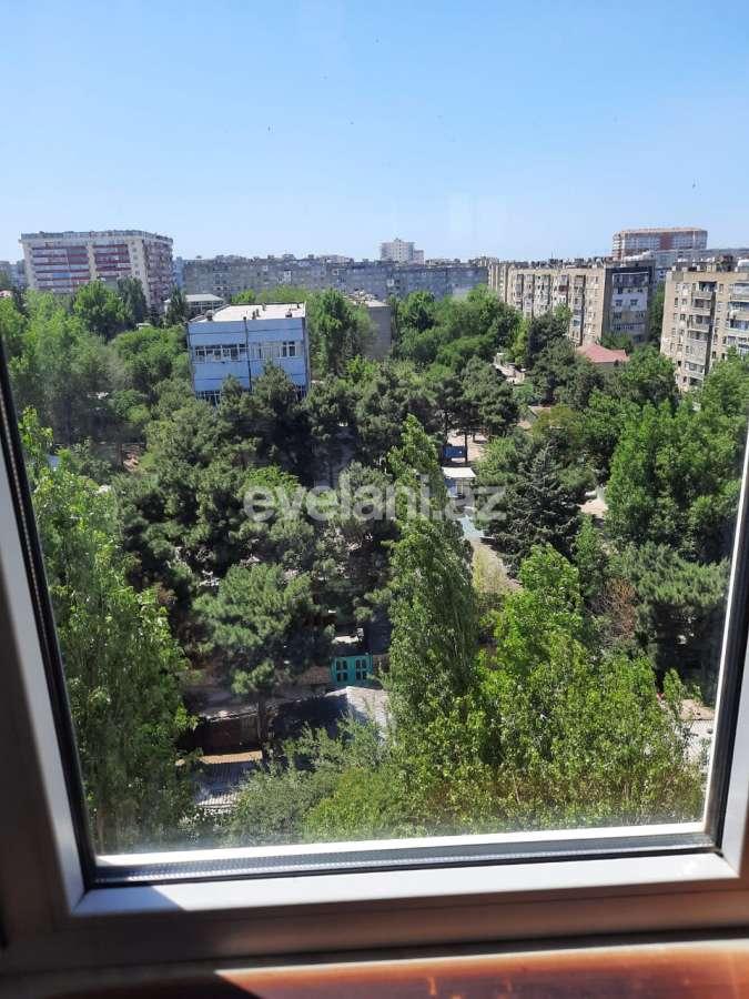 Satılır, köhnə tikili, 33 otaqlı, 82 m², Bakı, Xətai r, Əhmədli q, Əhmədli m.