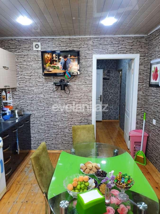 Satılır, köhnə tikili, 33 otaqlı, 82 m², Bakı, Xətai r, Əhmədli q, Əhmədli m.