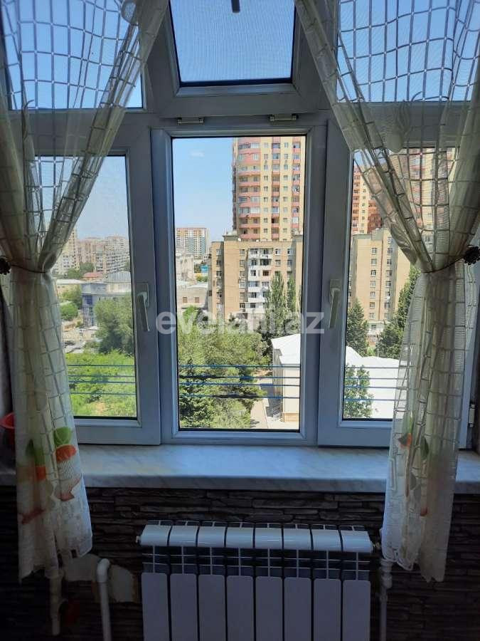 Satılır, köhnə tikili, 33 otaqlı, 82 m², Bakı, Xətai r, Əhmədli q, Əhmədli m.
