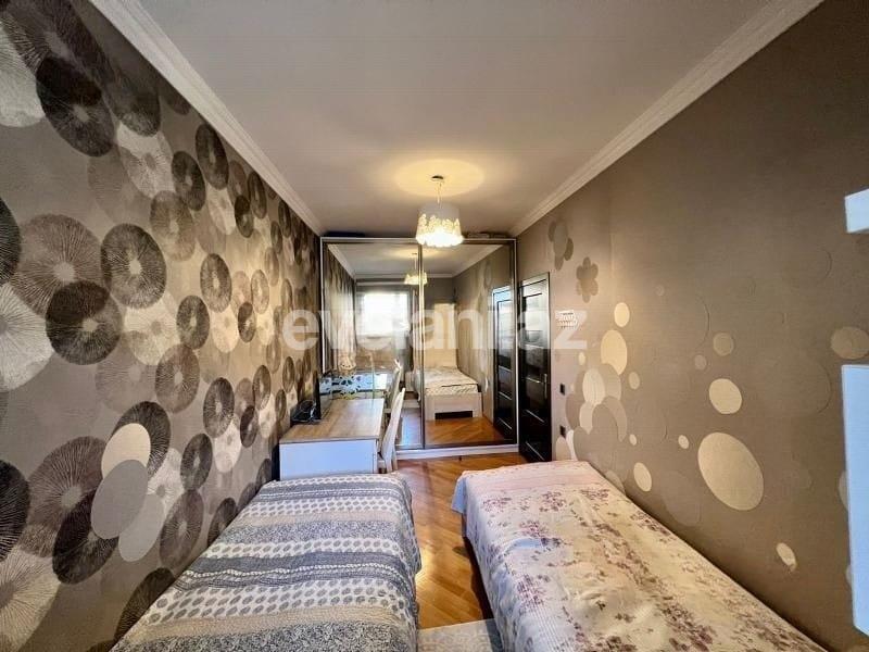 Sale, old building, 3 room, 85 m², Baku, Narimanov r, Ganjlik m.