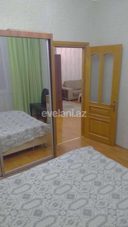 Satılır, köhnə tikili, 3 otaqlı, 63 m², Bakı, Səbail r, Sahil m.