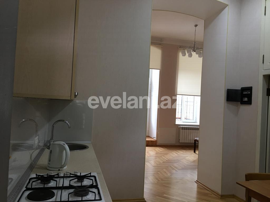 Kirayə verilir, köhnə tikili, 1 otaqlı, 50 m², Bakı, Yasamal r, Nizami m.