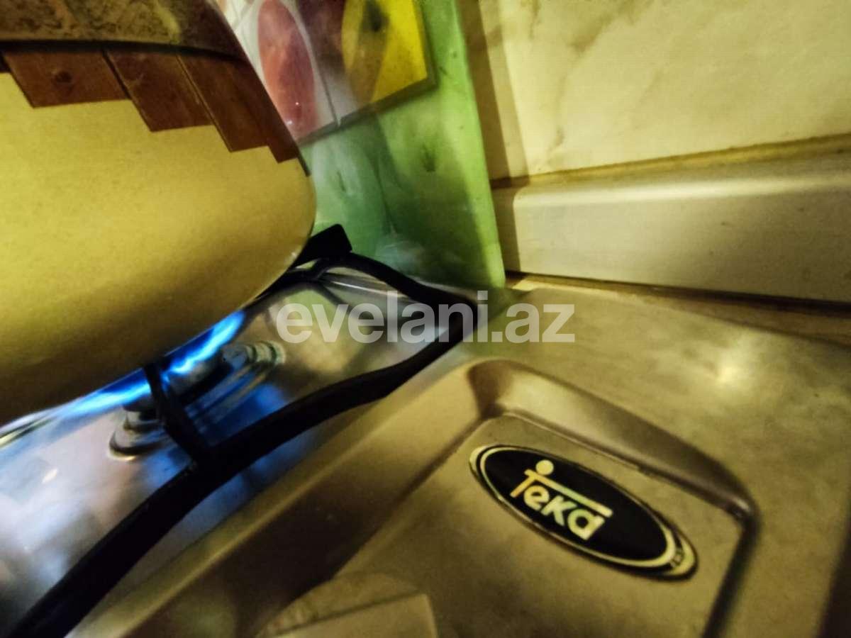 Продаётся, вторичка, 3-комнаты, 70 m², Баку, Ясамальский r, Элмляр Академиясы m.