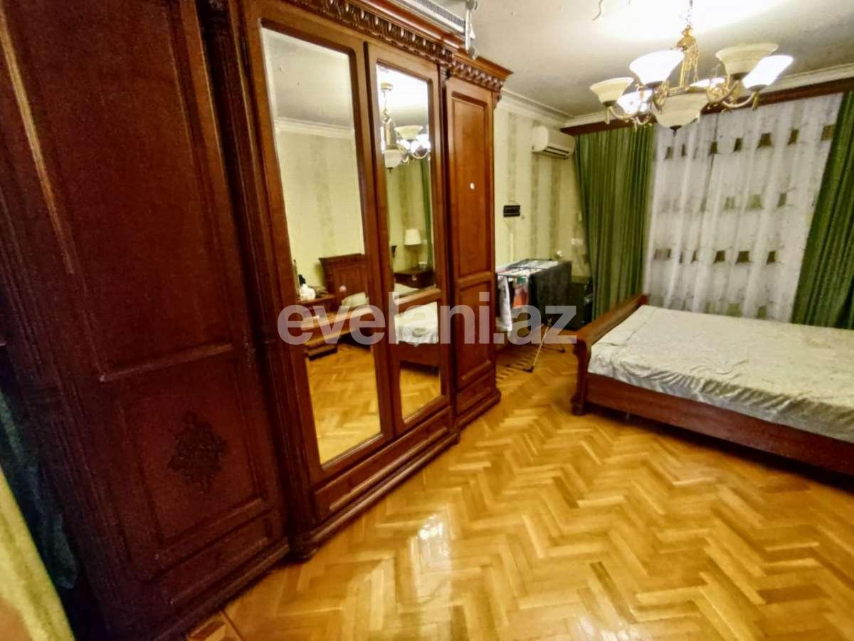 Продаётся, вторичка, 3-комнаты, 70 m², Баку, Ясамальский r, Элмляр Академиясы m.