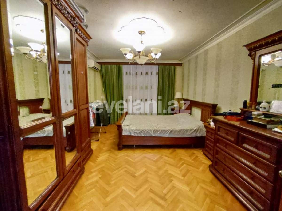 Продаётся, вторичка, 3-комнаты, 70 m², Баку, Ясамальский r, Элмляр Академиясы m.