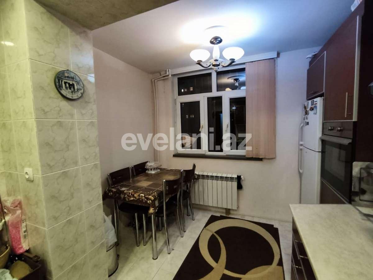 Продаётся, вторичка, 3-комнаты, 70 m², Баку, Ясамальский r, Элмляр Академиясы m.