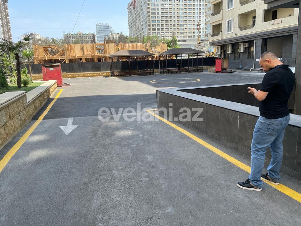 Satılır, yeni tikili, 2 otaqlı, 70 m², Bakı, Xətai r, Şah İsmayıl Xətai m.