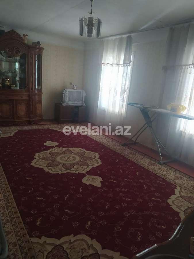 Satılır, köhnə tikili, 3 otaqlı, 8 m², Quba