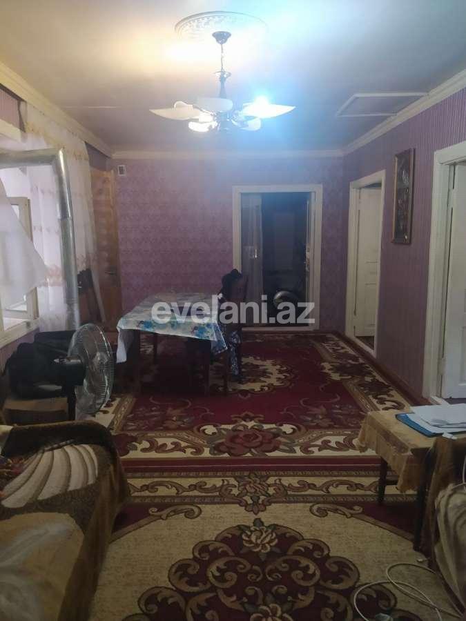 Satılır, köhnə tikili, 3 otaqlı, 8 m², Quba