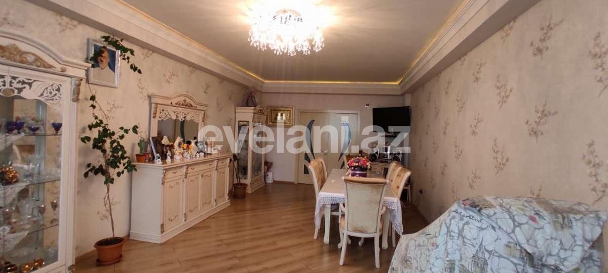 Satılır, yeni tikili, 4 otaqlı, 180 m², Bakı, Nəsimi r, 3-cü mikrorayon q, Memar Əcəmi m.
