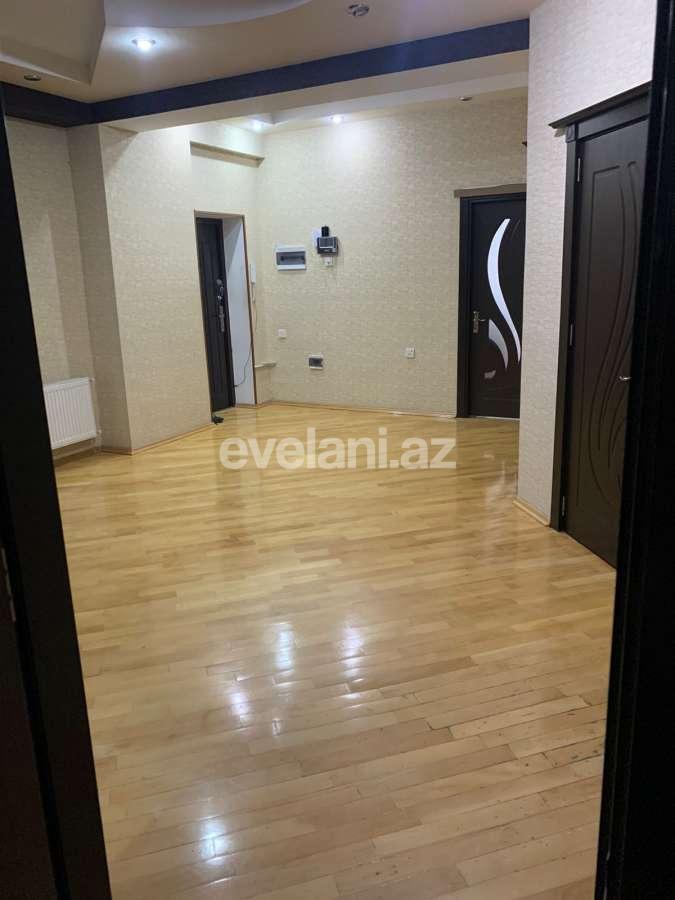 Satılır, yeni tikili, 4 otaqlı, 180 m², Bakı, Binəqədi r, 8-ci mikrorayon q.