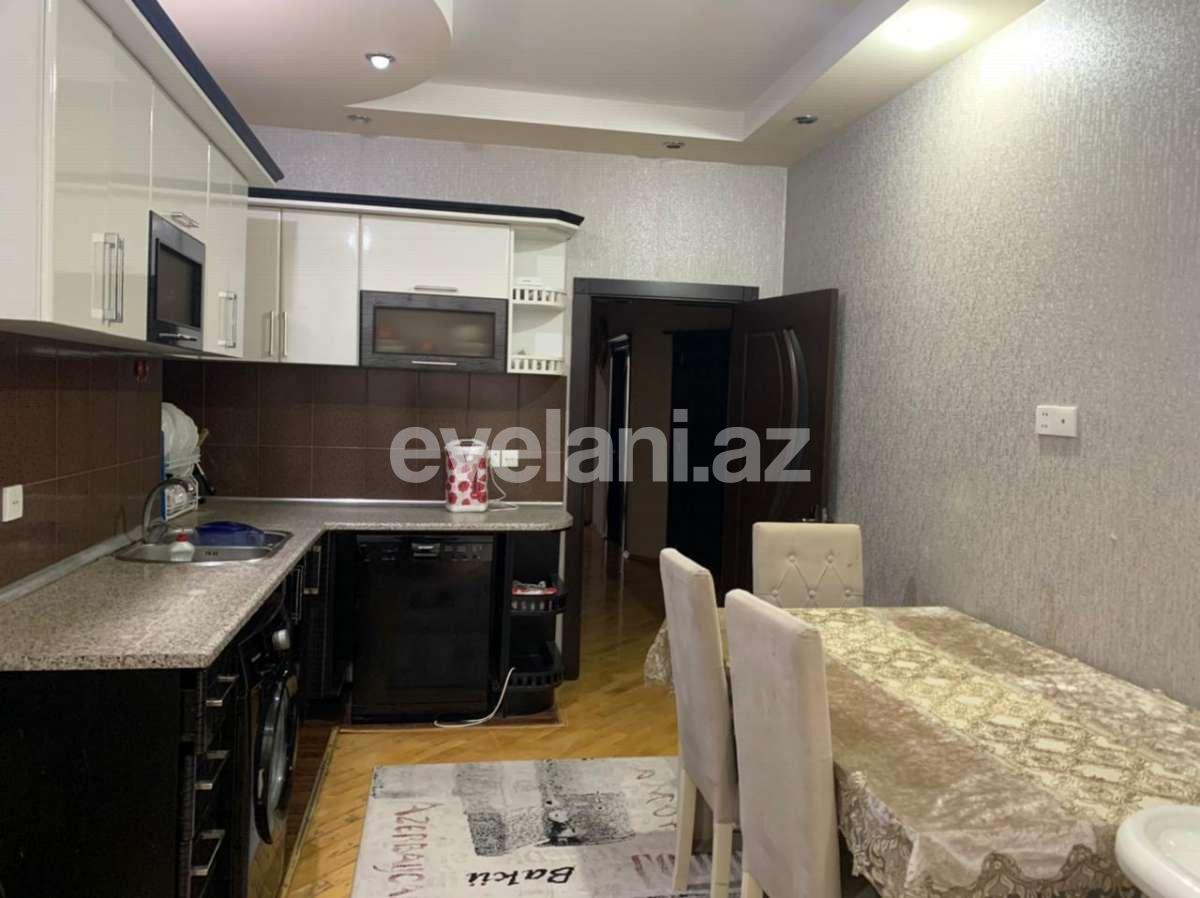 Satılır, yeni tikili, 4 otaqlı, 180 m², Bakı, Binəqədi r, 8-ci mikrorayon q.