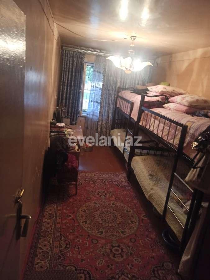 Satılır, köhnə tikili, 3 otaqlı, 50 m², Sumqayıt, 5-ci mikrorayon r.