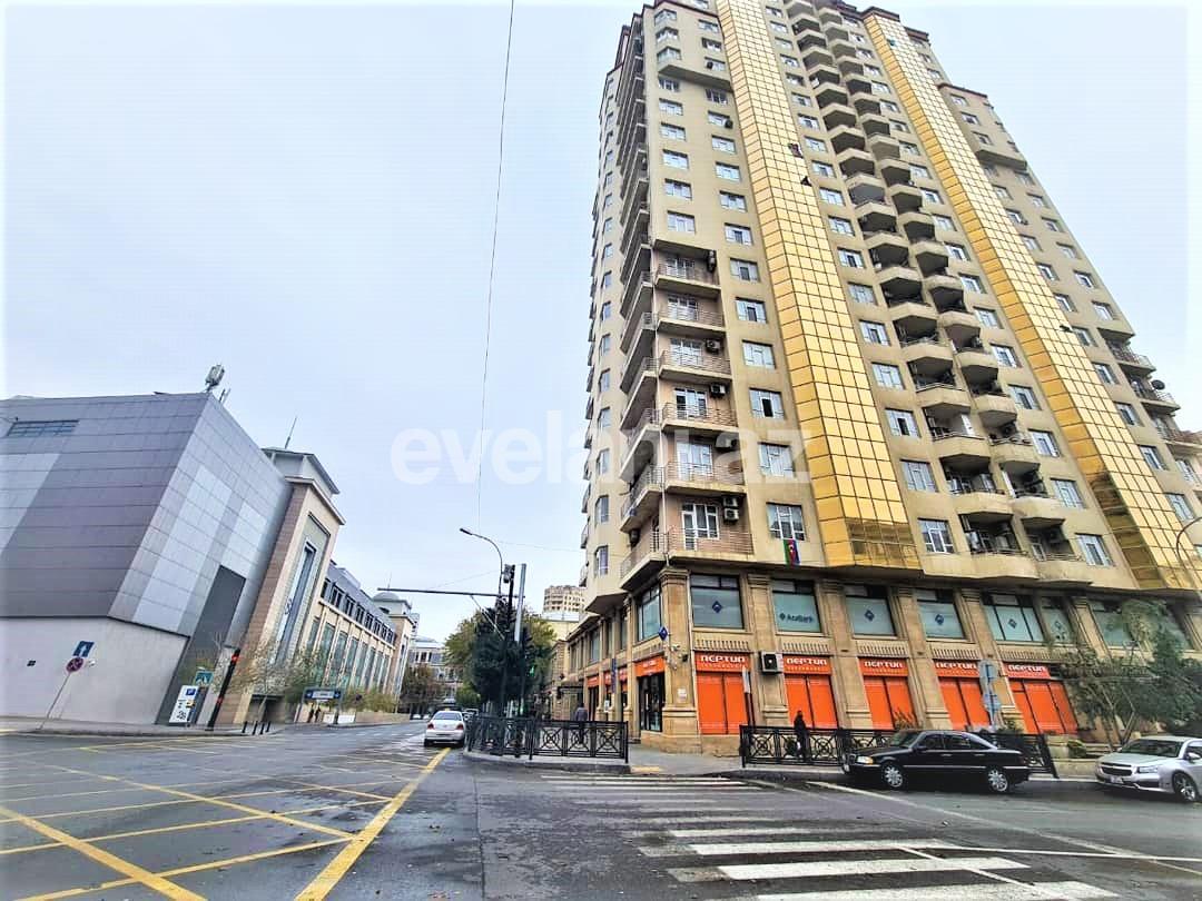 Sale, new building, 4 room, 200 m², Baku, Nasimi r, 28 may m.