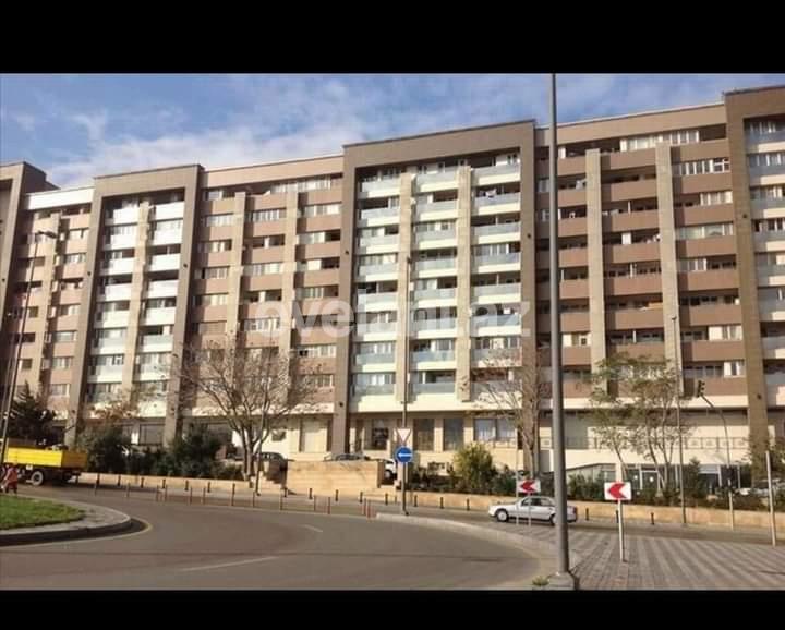 Rent, old building, 3 room, 80 m², Baku, Yasamal r, Icheri Sheher m.