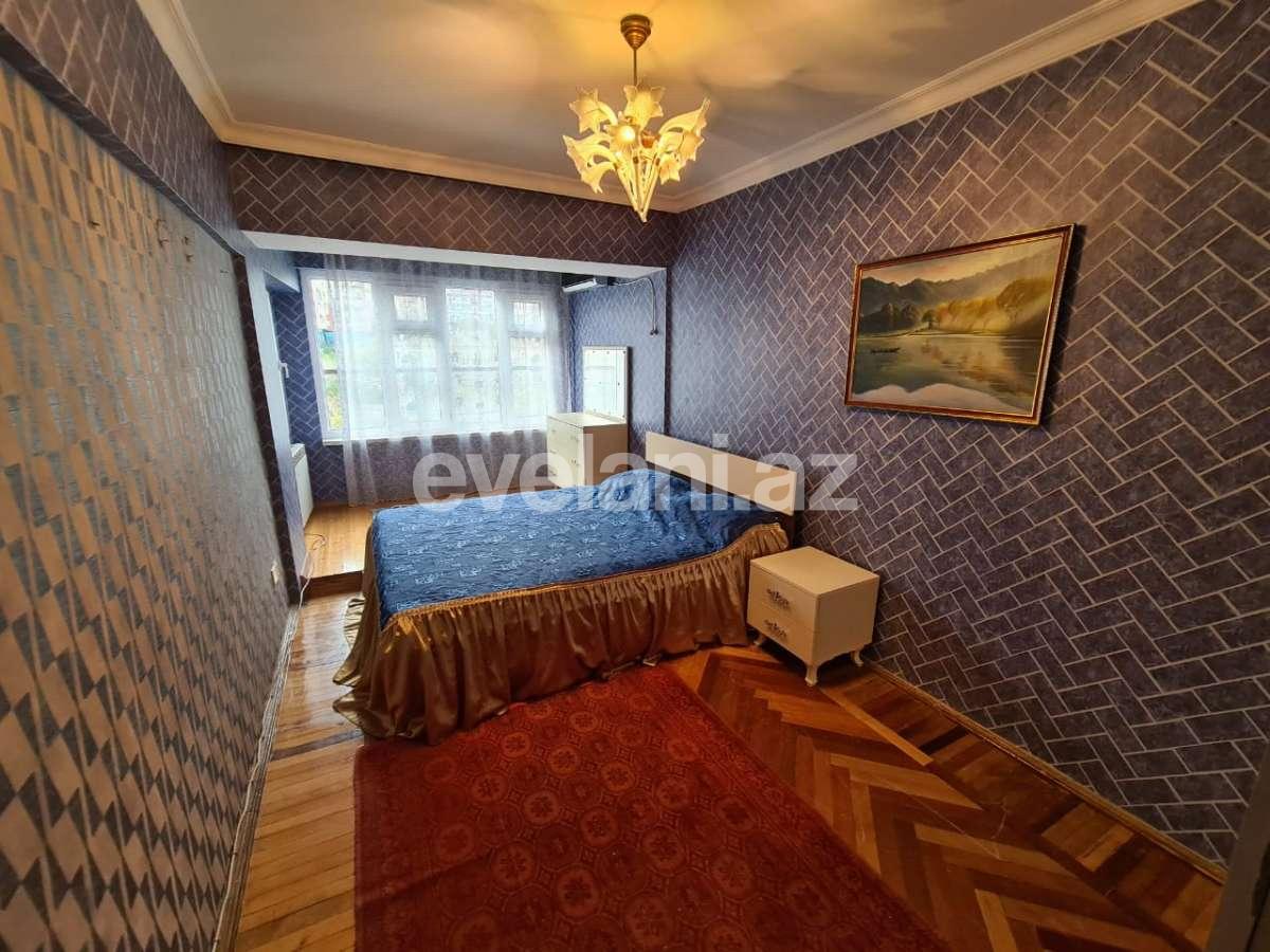 Rent, old building, 3 room, 80 m², Baku, Yasamal r, Icheri Sheher m.