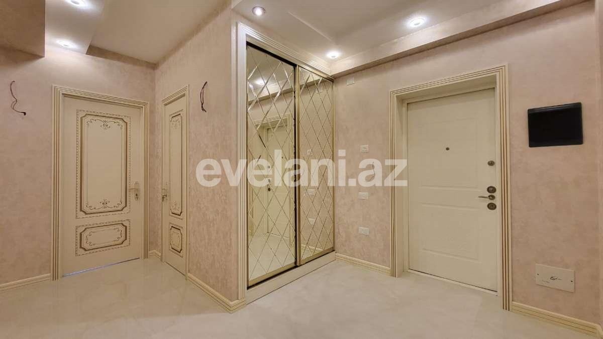 Sale, new building, 3 room, 160 m², Baku, Binagadi r, 8-th microdistrict d, Azadlig prospekti m.