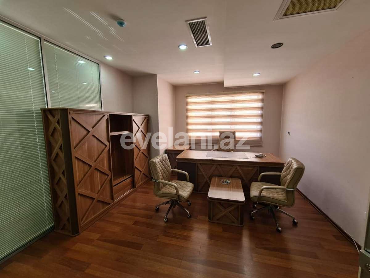 Kirayə verilir, ofis, 4 otaqlı, 200 m², Bakı, Xətai r, Şah İsmayıl Xətai m.
