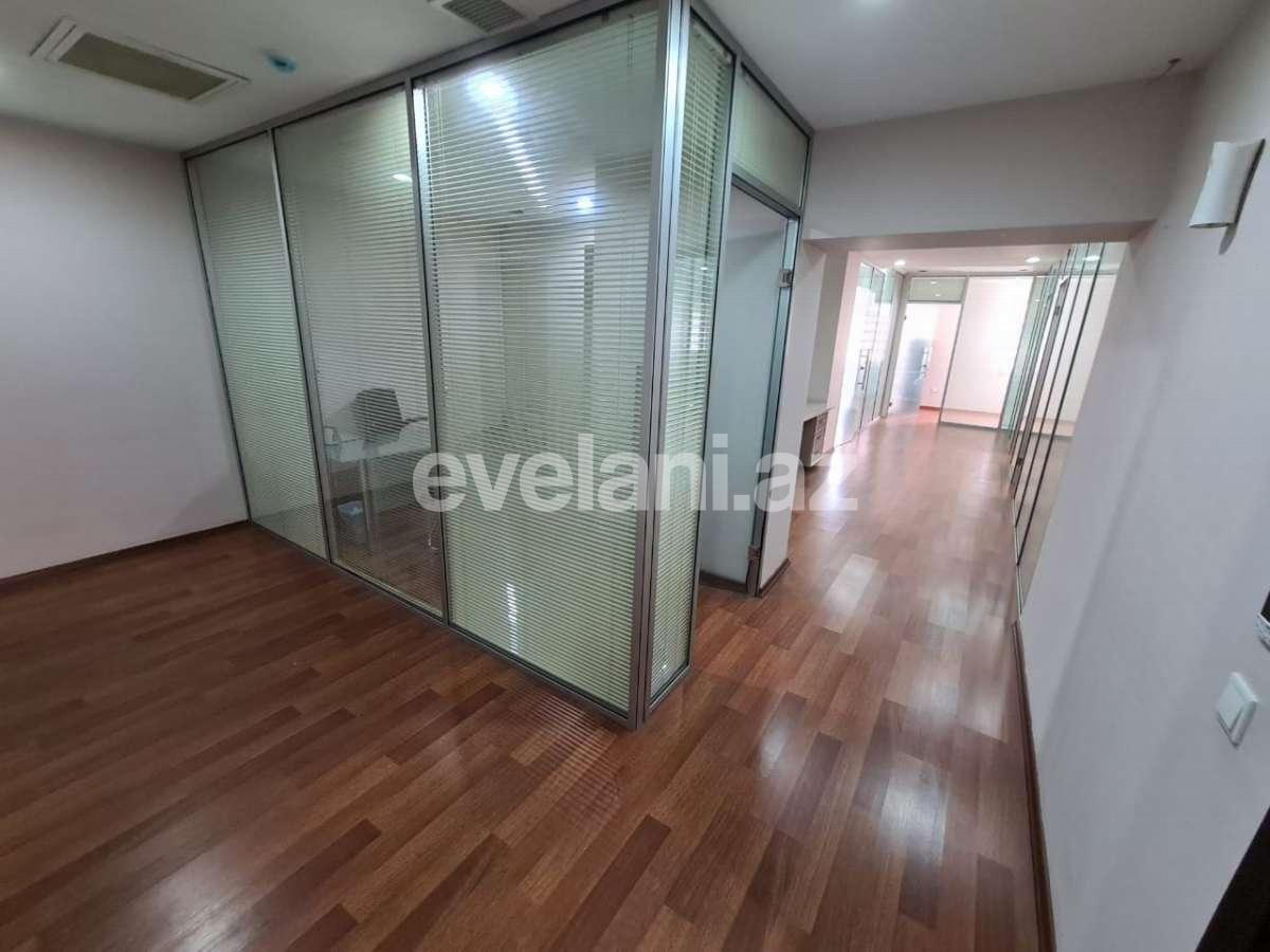 Kirayə verilir, ofis, 4 otaqlı, 200 m², Bakı, Xətai r, Şah İsmayıl Xətai m.
