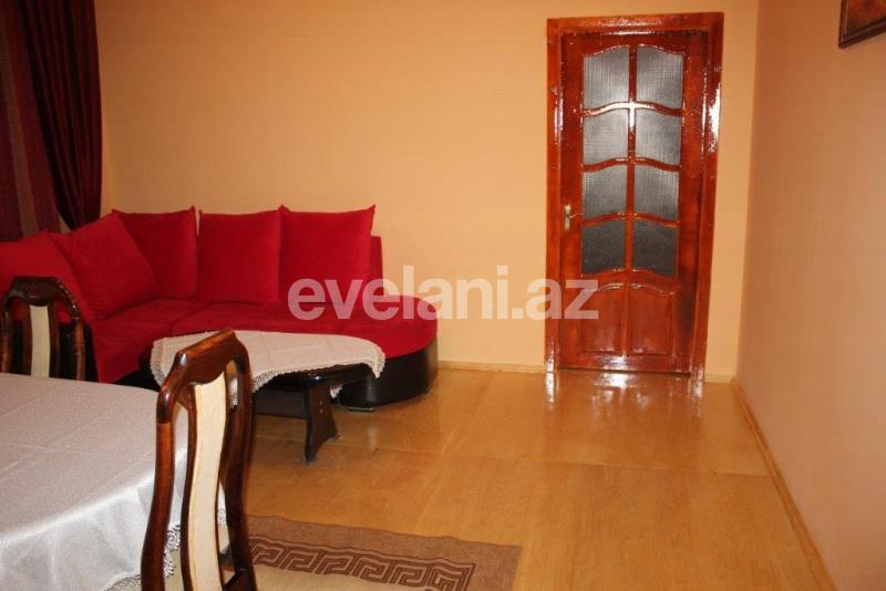 Kirayə verilir, köhnə tikili, 2 otaqlı, 60 m², Bakı, Səbail r, Sahil m.