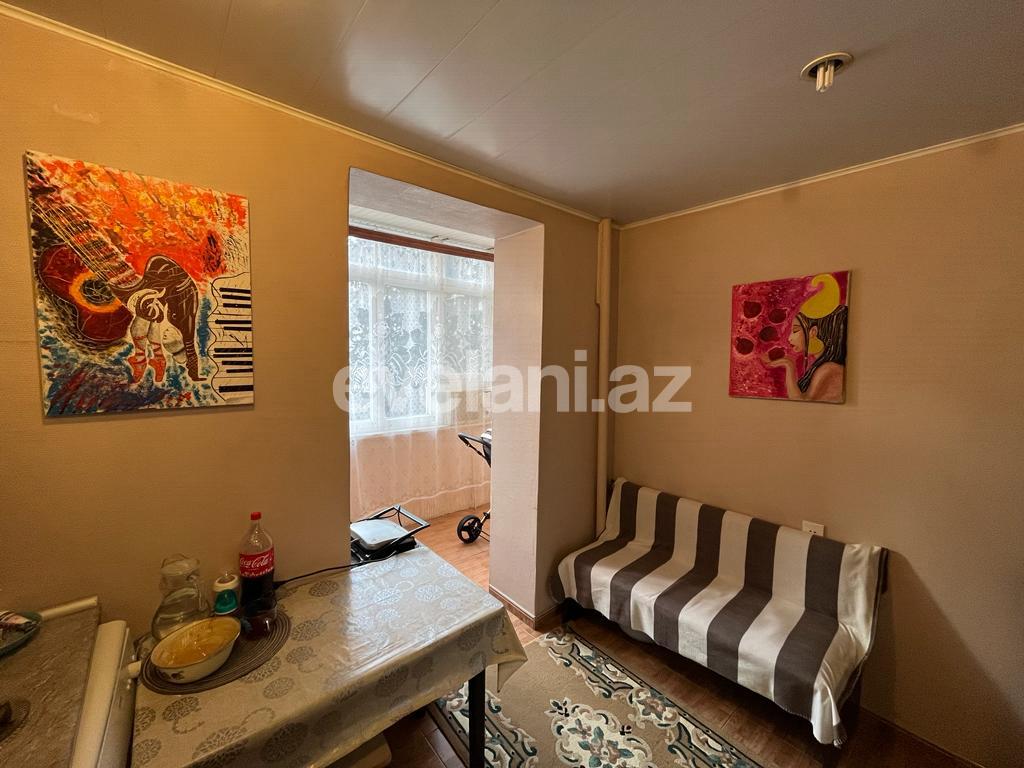 Satılır, köhnə tikili, 3 otaqlı, 100 m², Bakı, Nəsimi r, 28 may m.