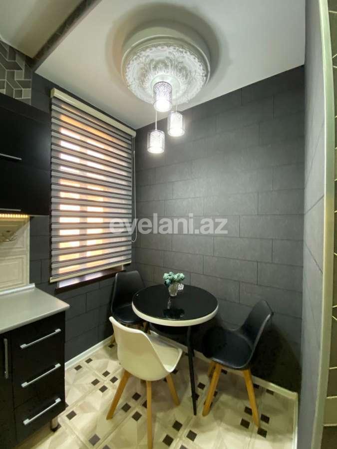 Satılır, həyət evi / bağ, 4 otaqlı, 170 m², Bakı, Xətai r, Həzi Aslanov q, Həzi Aslanov m.