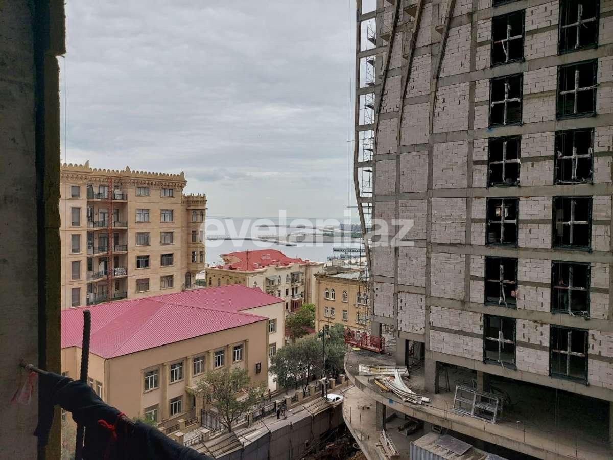 Satılır, yeni tikili, 2 otaqlı, 82.6 m², Bakı, Səbail r.