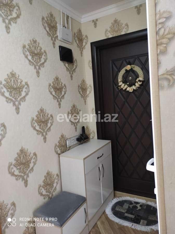 Satılır, köhnə tikili, 3 otaqlı, 70 m², Sumqayıt, 4-cü mikrorayon r.