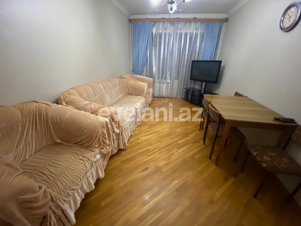 Kirayə verilir, köhnə tikili, 4 otaqlı, 100 m², Bakı, Yasamal r, İnşaatçılar m.