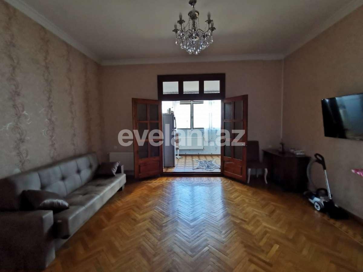 Rent, old building, 2 room, 87 m², Baku, Nasimi r, 28 may m.