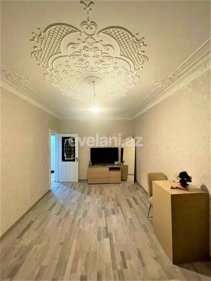 Sale, old building, 4 room, 100 m², Baku, Surakhani r, Gunashli d.