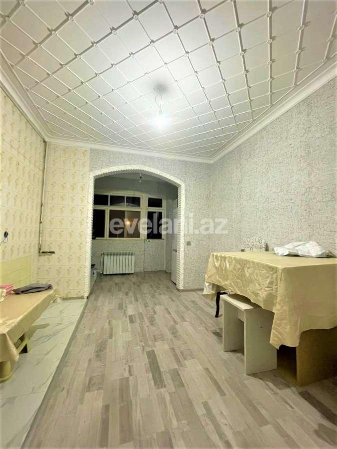 Sale, old building, 4 room, 100 m², Baku, Surakhani r, Gunashli d.