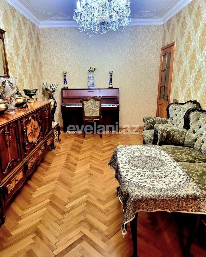 Satılır, köhnə tikili, 4 otaqlı, 110 m², Bakı, Xətai r, Həzi Aslanov q, Həzi Aslanov m.