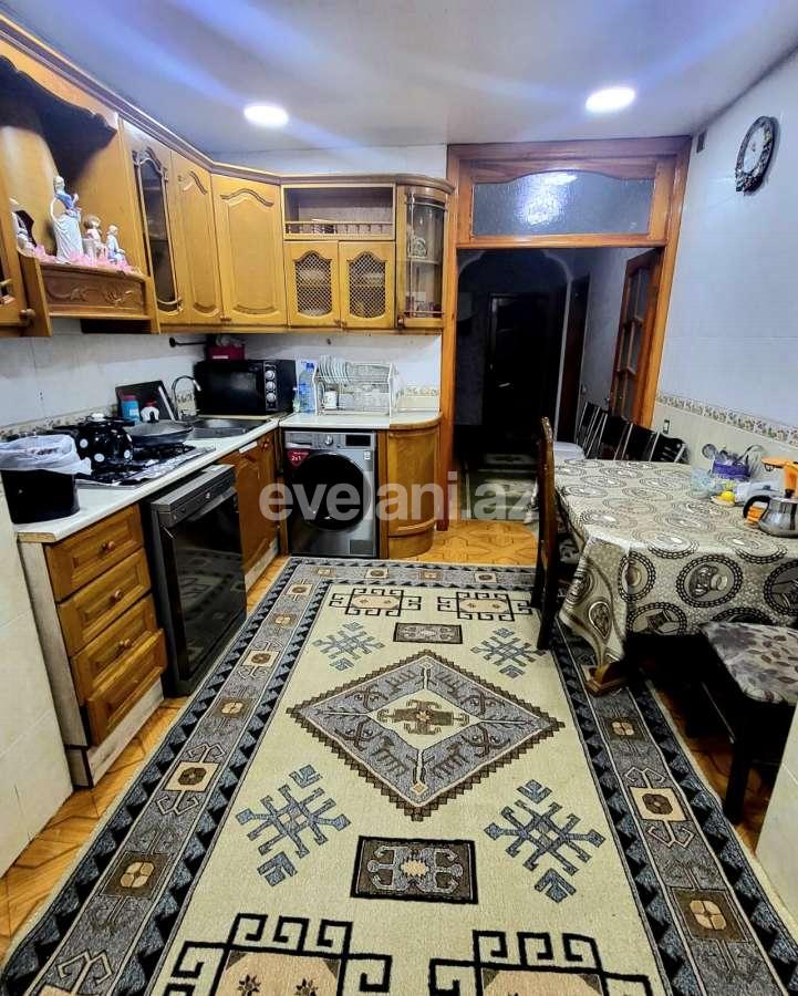 Satılır, köhnə tikili, 4 otaqlı, 110 m², Bakı, Xətai r, Həzi Aslanov q, Həzi Aslanov m.