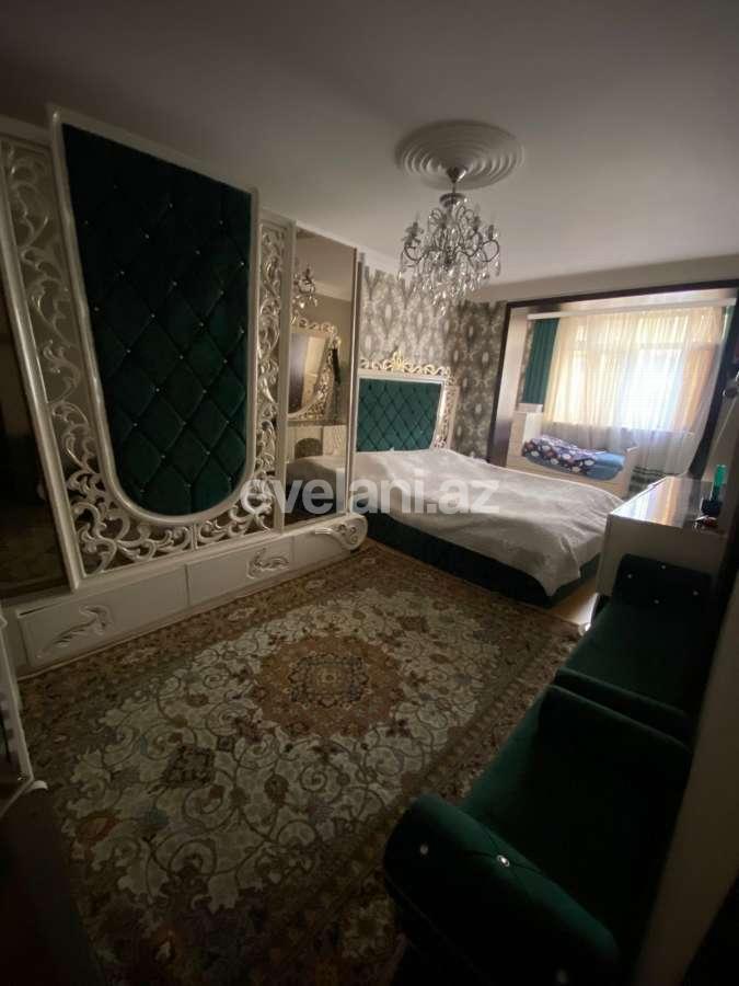 Satılır, köhnə tikili, 4 otaqlı, 90 m², Sumqayıt, 12-ci mikrorayon r.