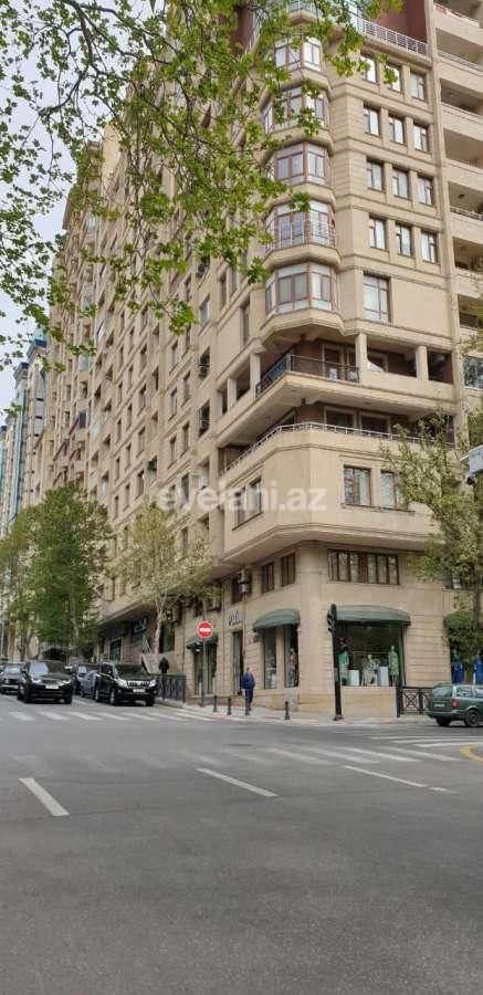 Satılır, yeni tikili, 5 otaqlı, 300 m², Bakı, Nəsimi r, 28 may m.