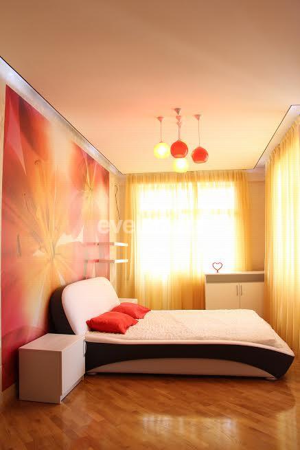 Satılır, yeni tikili, 4 otaqlı, 167 m², Bakı, Nərimanov r, Gənclik m.