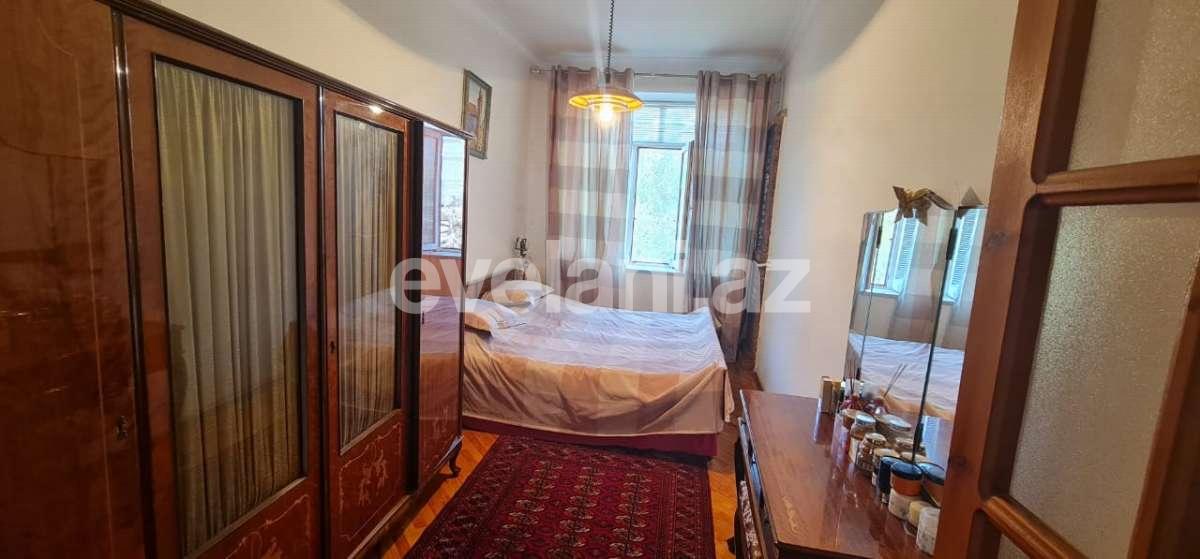 Kirayə verilir, köhnə tikili, 2 otaqlı, 85 m², Bakı, Səbail r, Bayıl q.